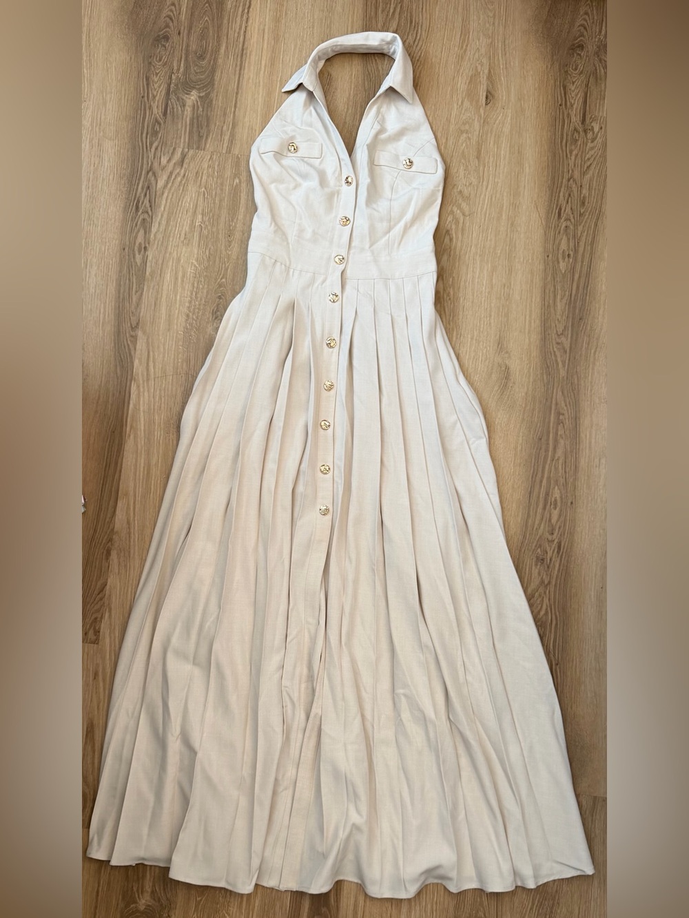 Fashion Nova Sleeveless & backless Button-Front Pleated Maxi Dress with Pockets